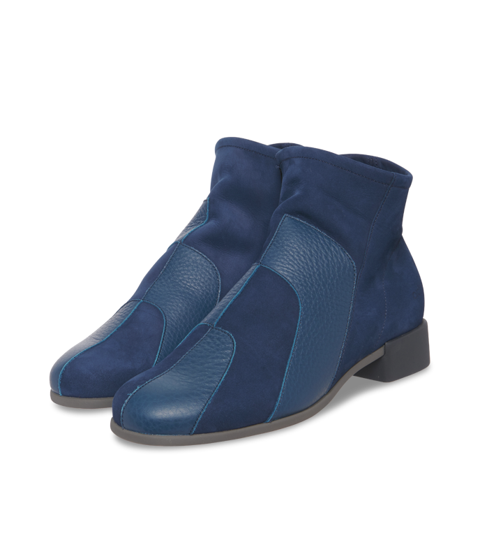 Twizig ankle boots