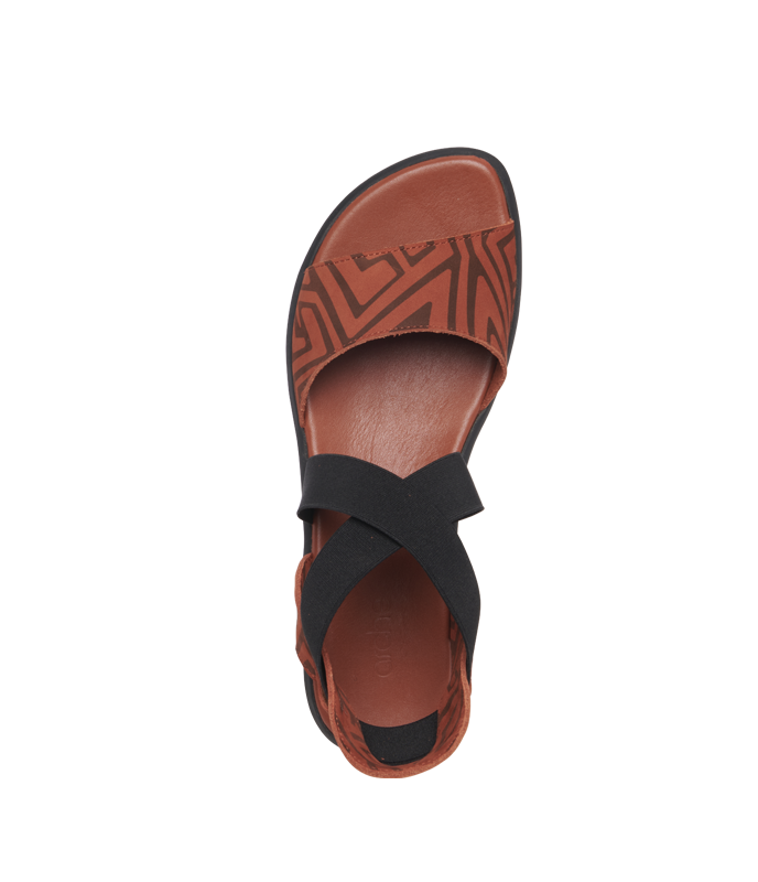 Satia sandals