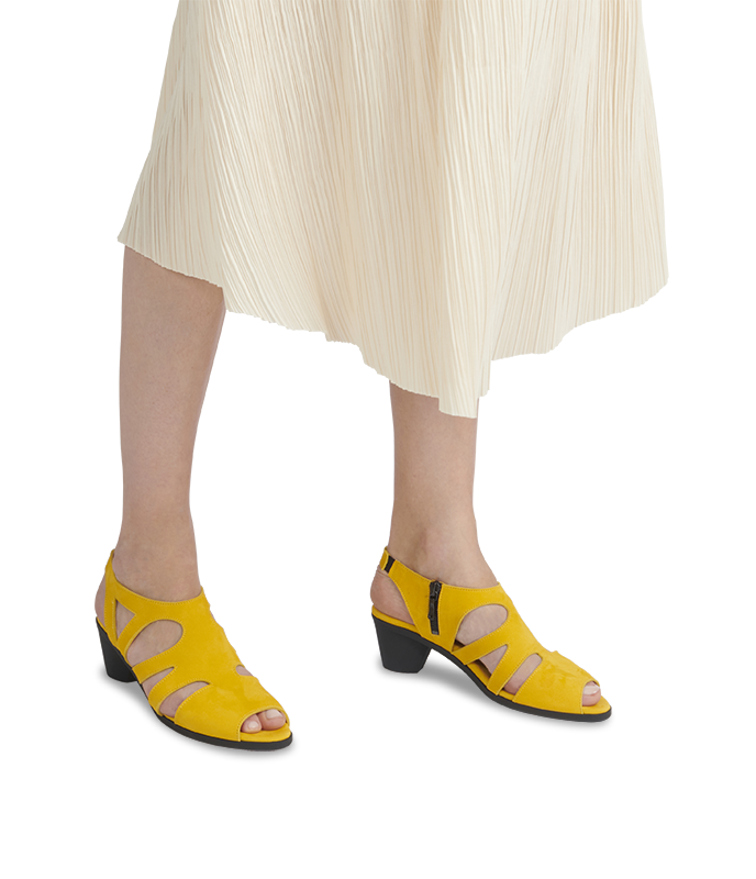 Sorako sandals