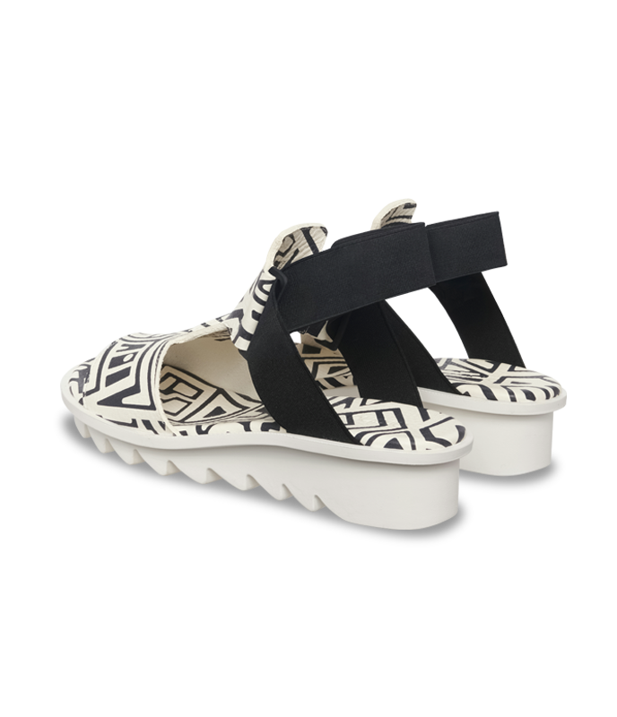 Ikorro sandals