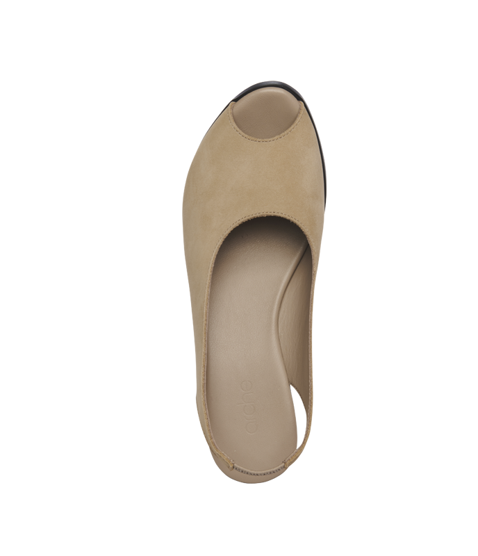 Egaely sandals