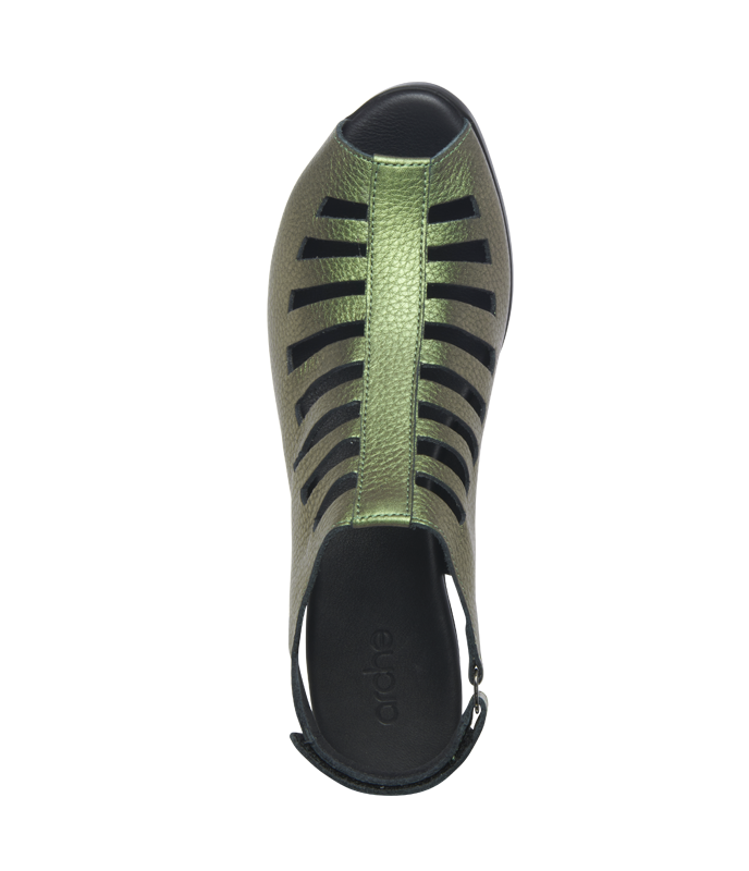 Eggora sandals