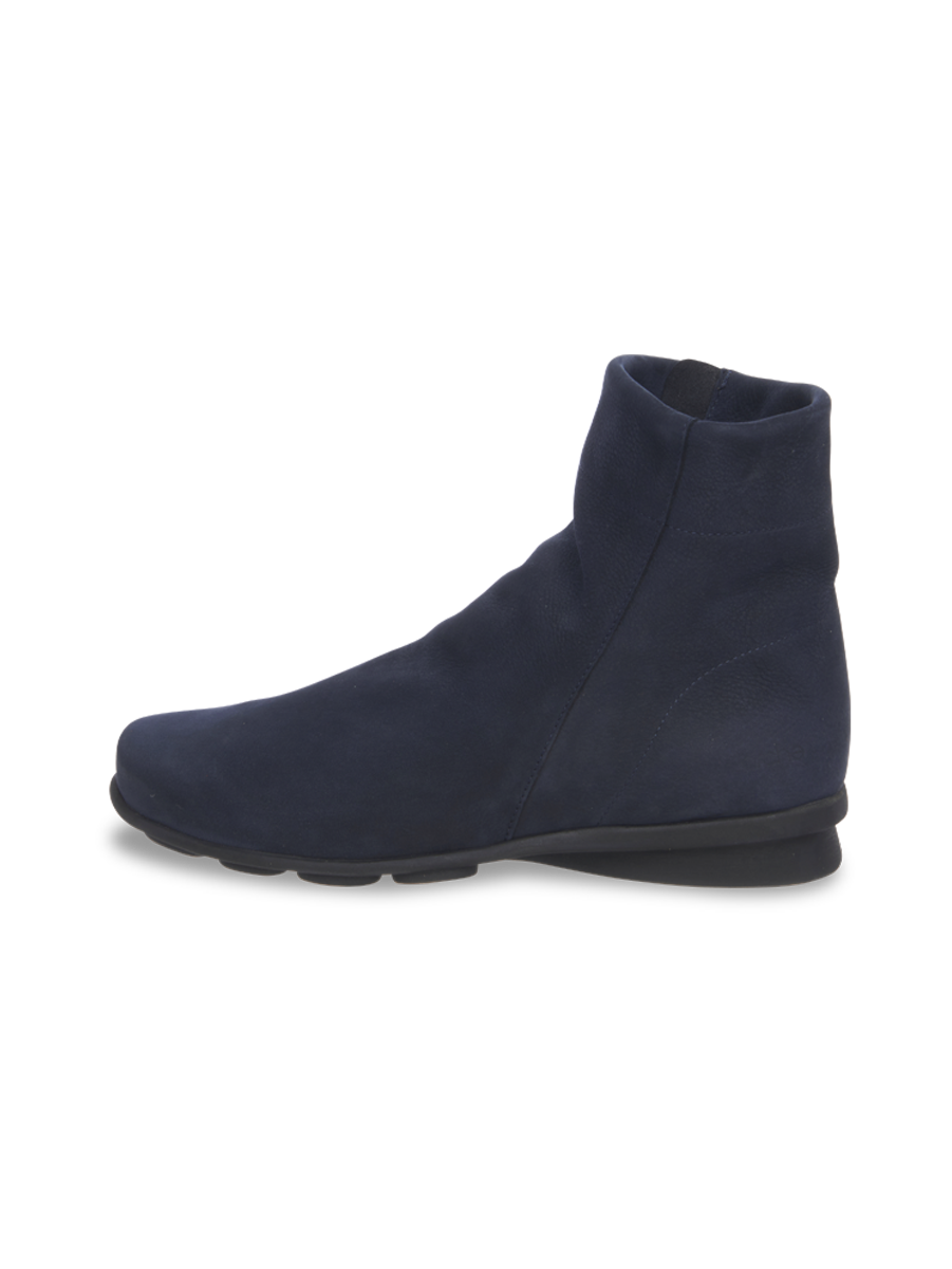 Deniki ankle boots