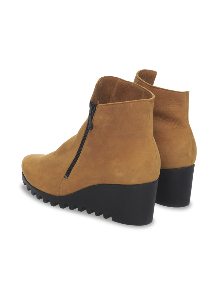 Laelem ankle boots