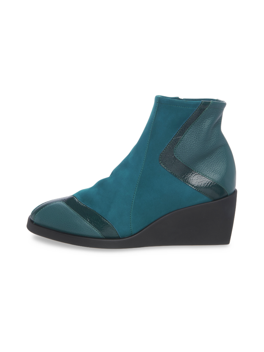 Tilara ankle boots