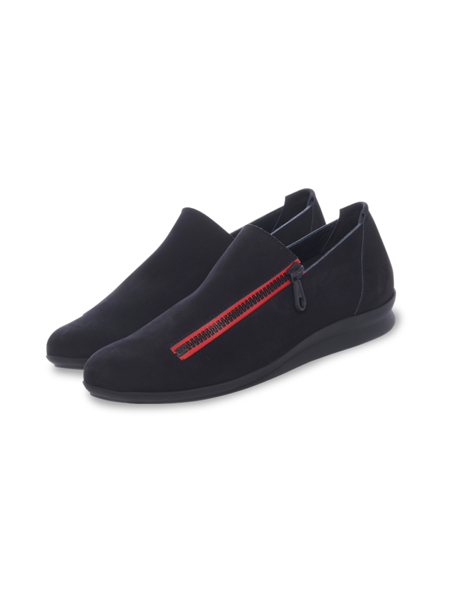 Women s Nasari slip on shoes 1 available color from 35 to 42 arche