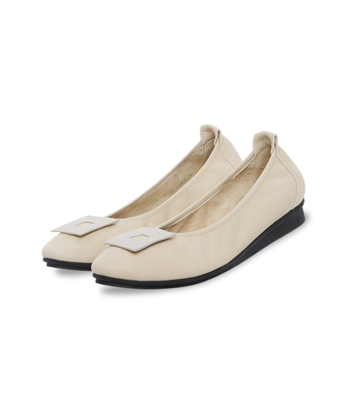 Nikara ballerinas