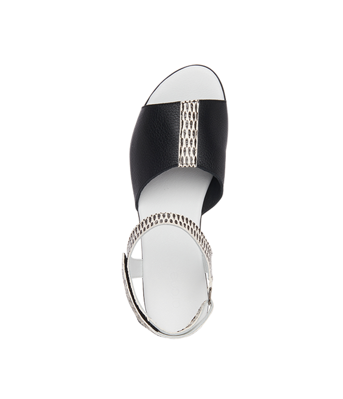 Kisham sandals