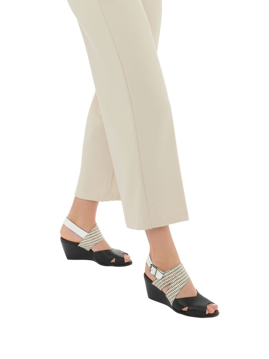 Egrini sandals