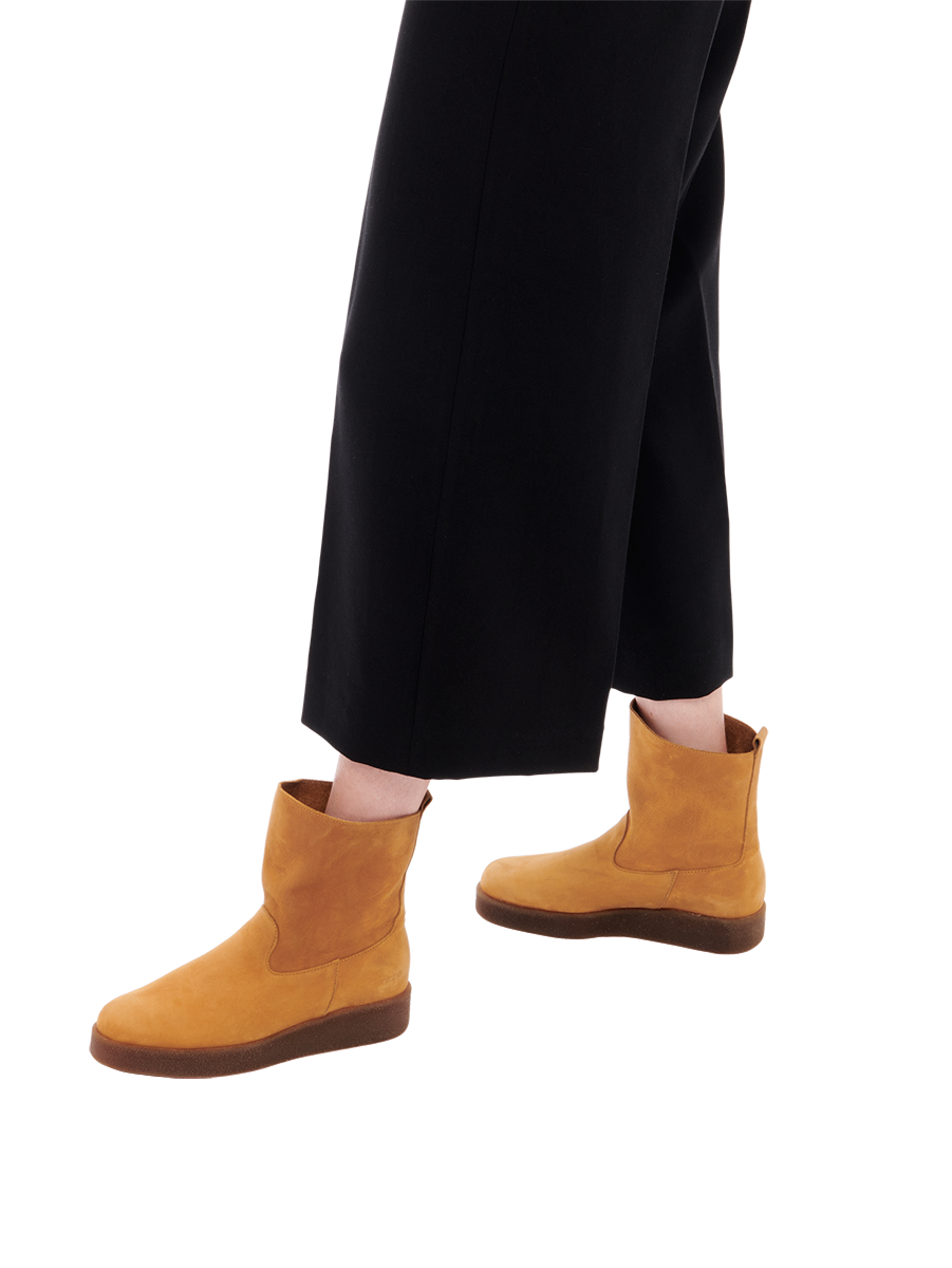 Comice ankle boots