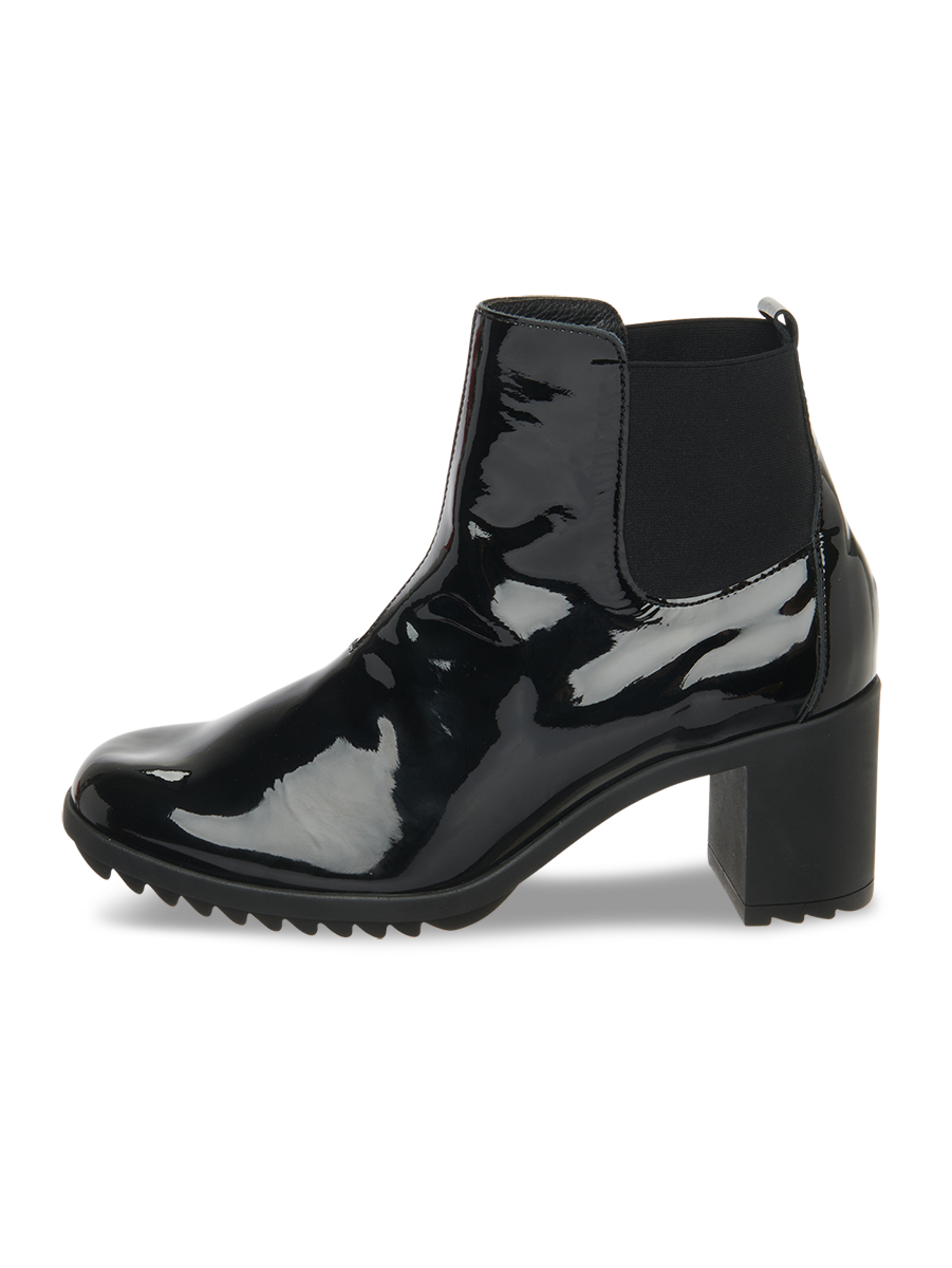 Shelsi ankle boots