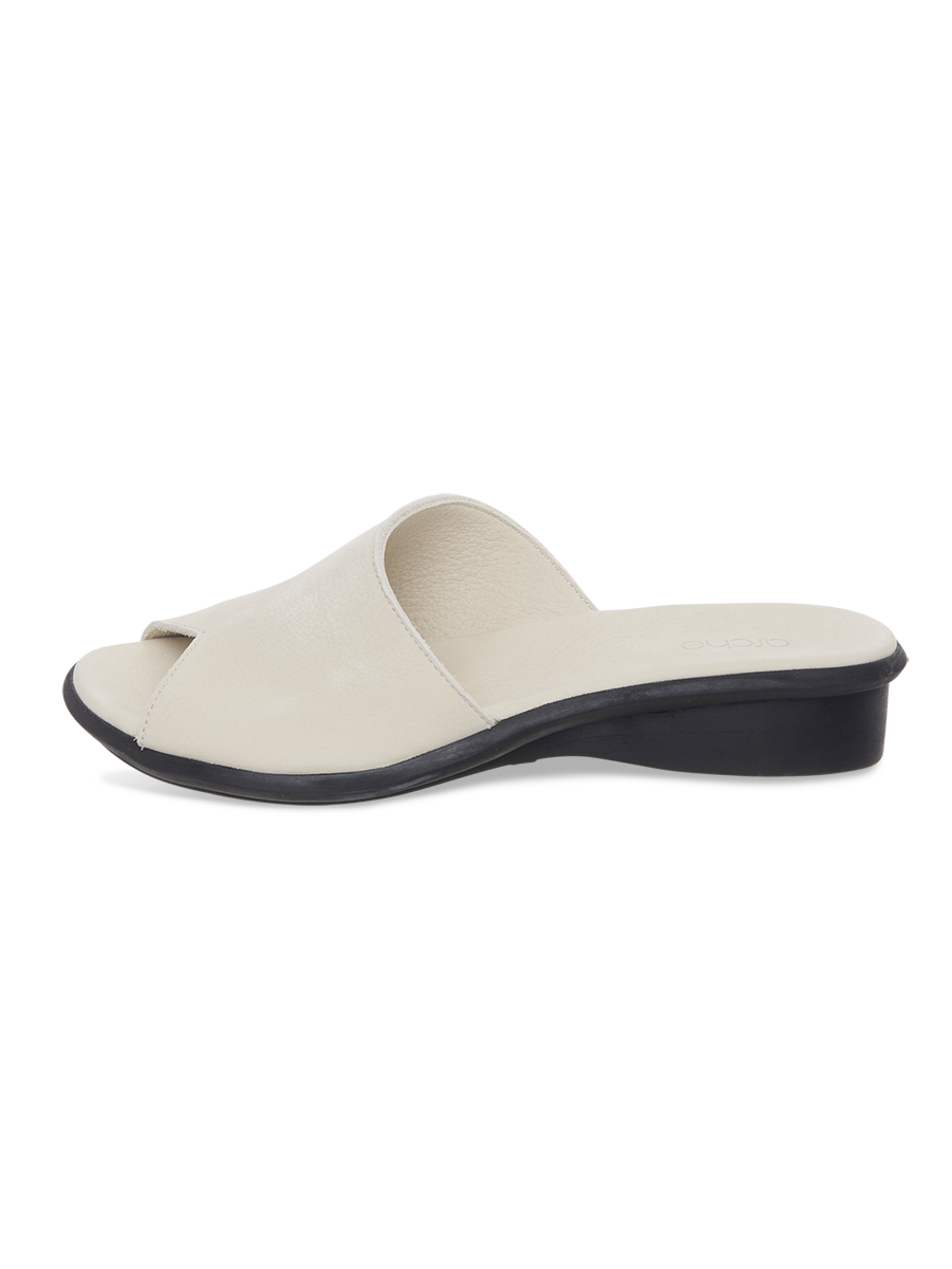 Salina slippers