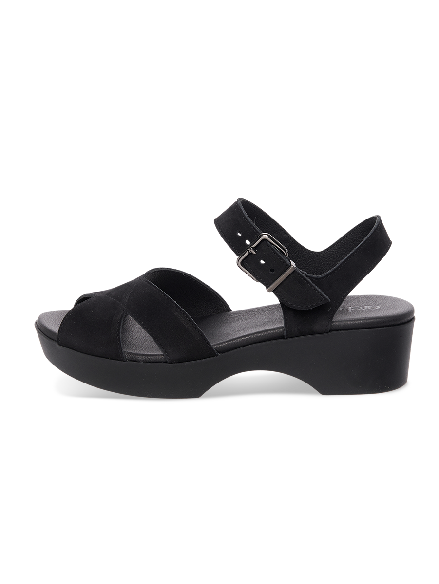 Kimbao sandals