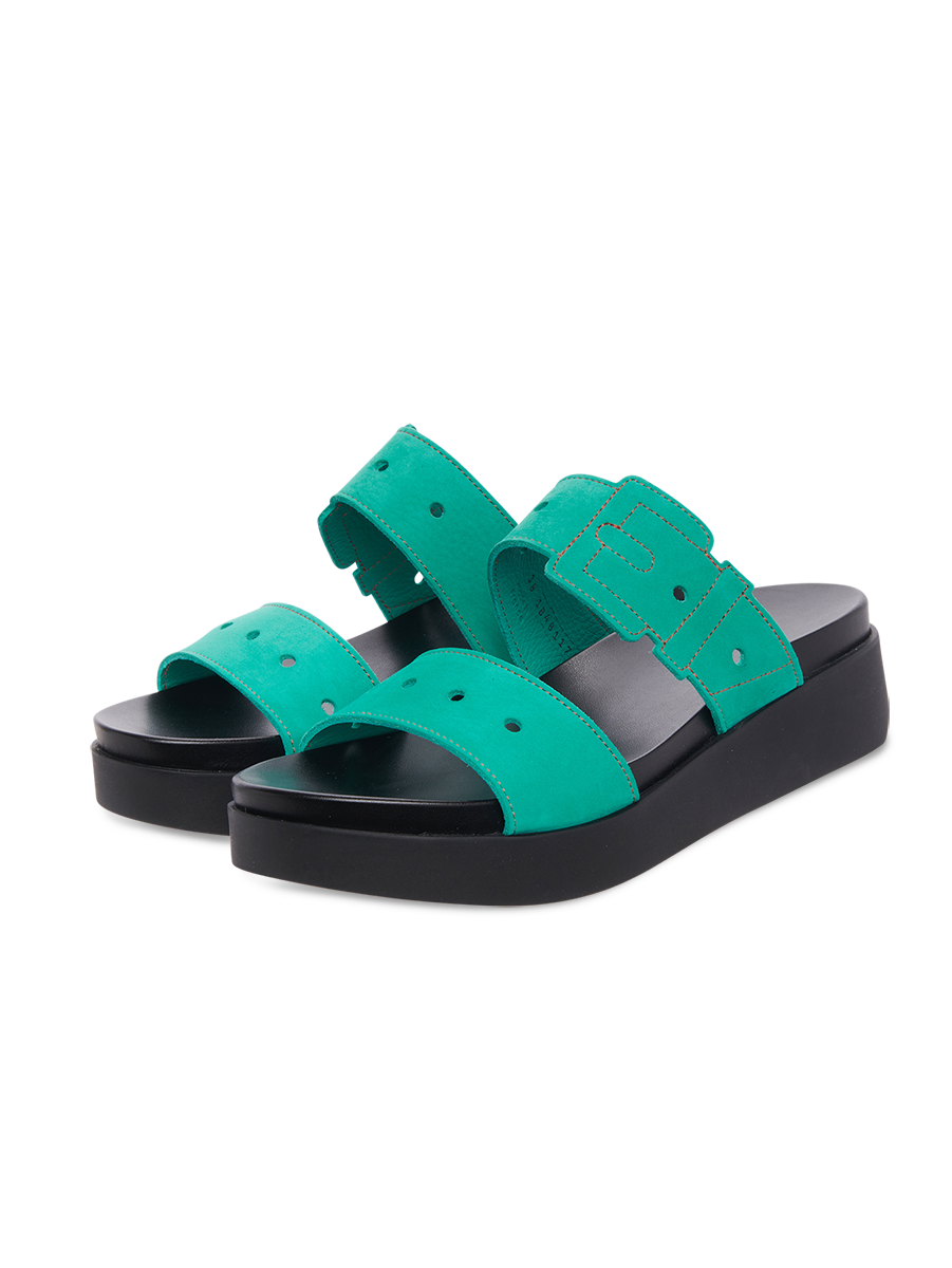 Myakoo sandals