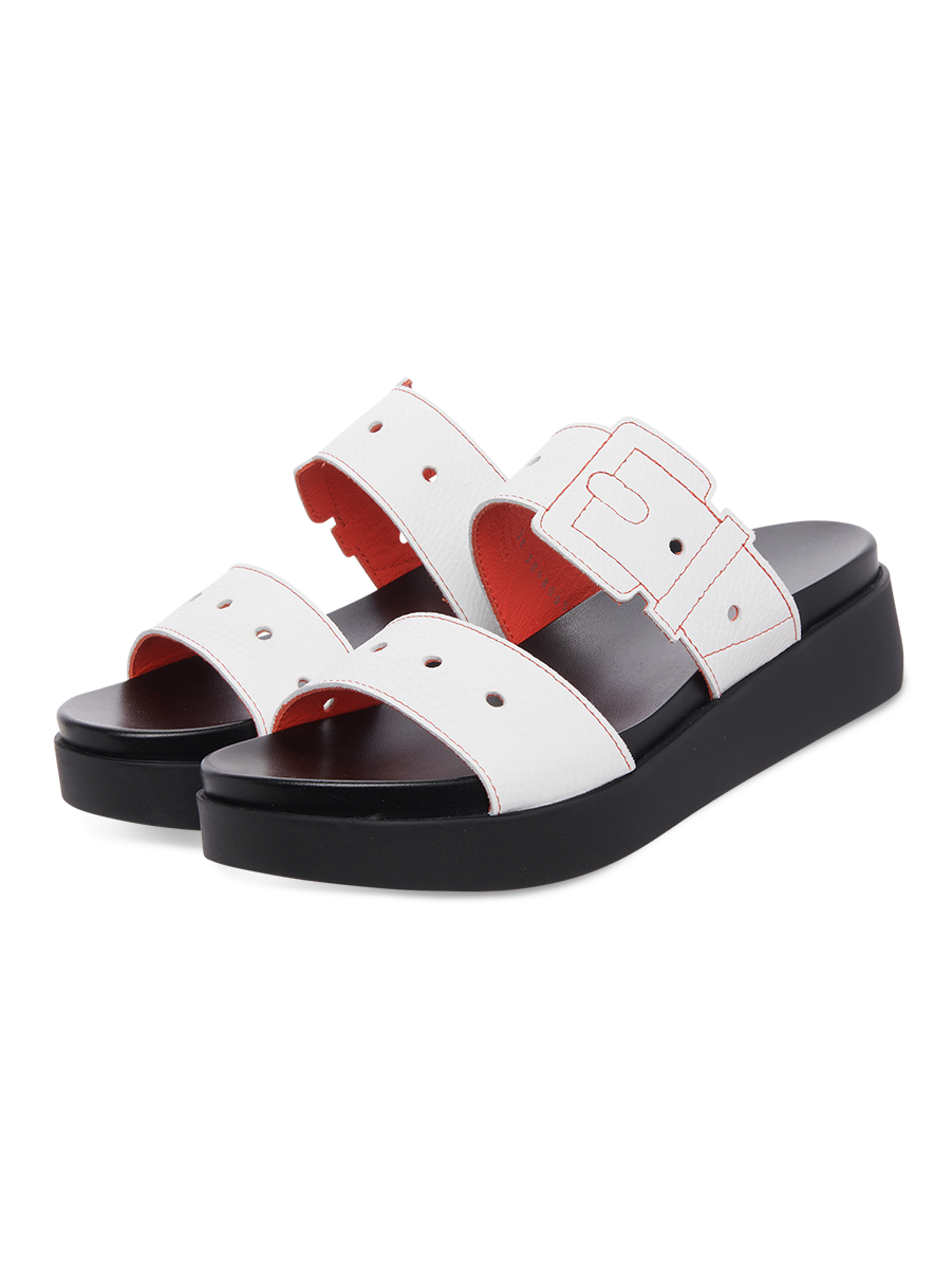 Myakoo sandals