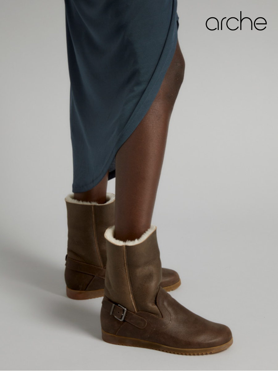 Baovya ankle boots