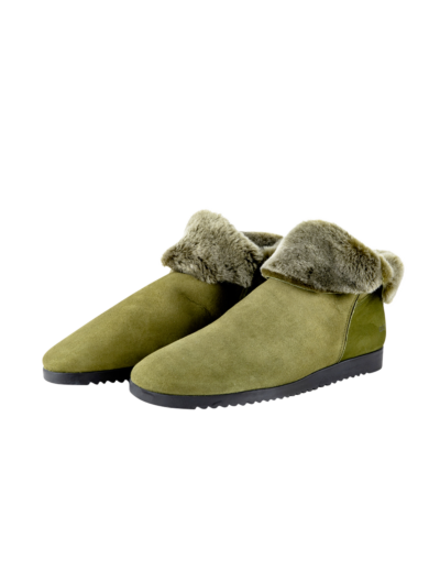 arche Collection of Shoes and Accessories for Women and Men