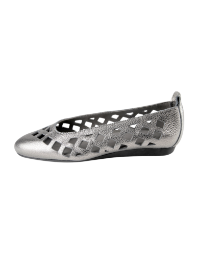 Lamdia ballerinas