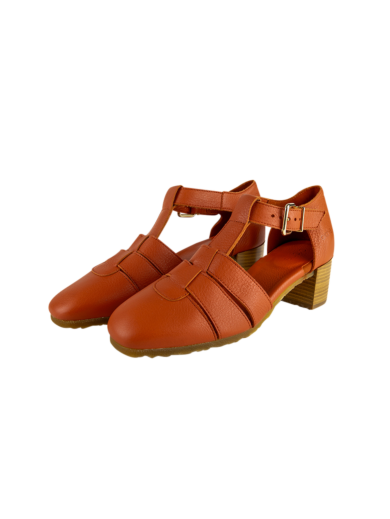 Souahm sandals