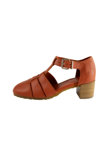 Souahm sandals